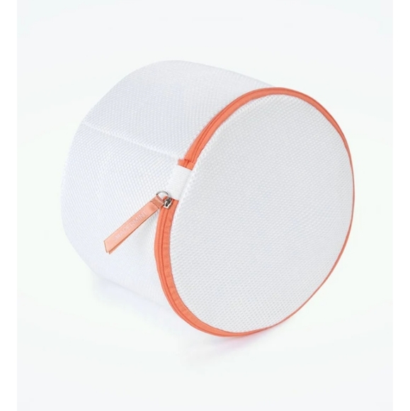 Shapermint Delicate Care Bra Saver - Picture 4 of 5